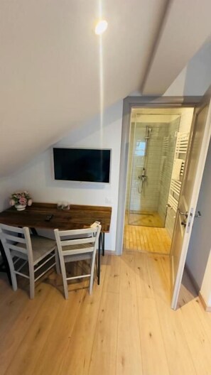 Dining - Villa Piazzetta (Bacău)