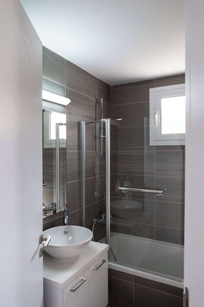 Shower, hair dryer, towels, shampoo - Special Launch Price! Breathtaking Sea View-2BR Villa-Perfect for Families (Polis Chrysochous)