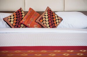 Habitación clásica doble, balcón, vistas a la ciudad