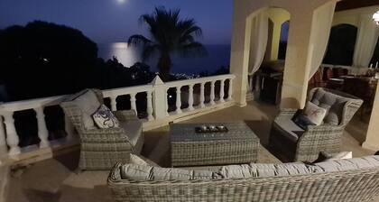 Stunning Villa