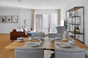 Interior - Apartment 'Jon' with Sea View, Balcony and Wi-Fi (Pellworm)