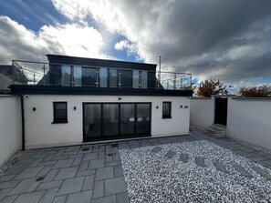 Exterior - 5 Bed House/sleeps10/free Parking/pets/city Centre (Edinburgh)