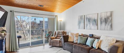 Condo, Plusieurs lits, balcon (Branson Breeze Escape) | Aire de séjour