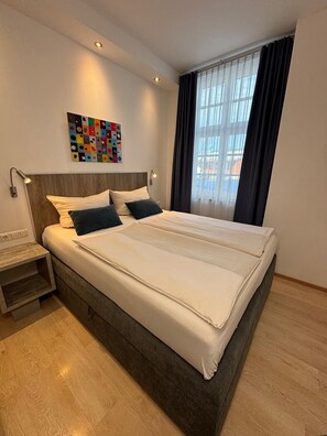 Room - Comfort apartment with 1 bedroom with mountain view in Oberammergau (Oberammergau)