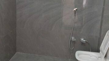 Familiekamer | Badkamer