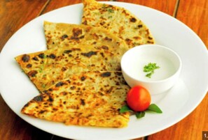 Breakfast meal - Hotel Keshav Palace (Mahwah)
