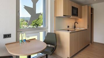 Standard Apartment, Garden View | Mountain view