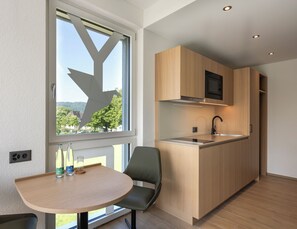 Apartamento estándar, vistas al jardín | Vistas a la montaña