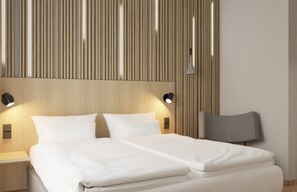 Habitación estándar doble, vistas al jardín | Caja fuerte, escritorio, espacio para trabajar con un portátil