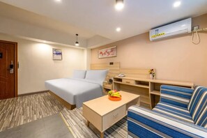 Economy-Doppelzimmer, Stadtblick | Innenbereich