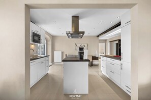 Private kitchen - Holiday apartment Lille Hus 2 in St. Peter-Ording with shared sauna and balcony (Sankt Peter-Ording)