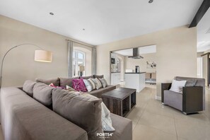 Living area - Holiday apartment Lille Hus 2 in St. Peter-Ording with shared sauna and balcony (Sankt Peter-Ording)