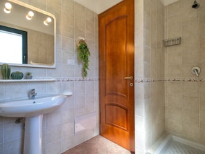 Dusche, Bidet