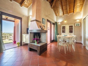 Villa, 2 soverom, privat basseng, hageutsikt | Spisestue