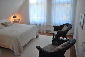 Desk, free WiFi - The Friesen Cottage in Friedrichstadt with garden and terrace (Friedrichstadt)