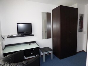 Chambre Simple | Coin séjour