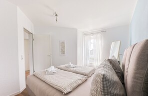 1 bedroom, free WiFi - Vacation apartment Marina Liebe directly in the City Marina Cuxhaven (Cuxhaven)