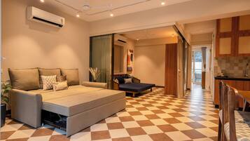 Huoneisto, 2 makuuhuonetta, parveke | Oleskelualue