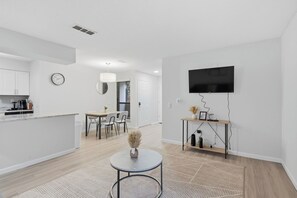 Interior - Relaxing 2BR Retreat with Modern Touches (Louisville)