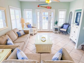 TV - Pelican Manor Unit B: 4 Bdrm/4.5 Ba, with wrap-around balconies with marsh views, modern décor, updated appliances, ample parking, and just a 1-minute walk to the beach. (North Myrtle Beach)