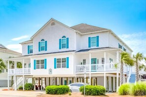 Exterior - Pelican Manor Unit B: 4 Bdrm/4.5 Ba, with wrap-around balconies with marsh views, modern décor, updated appliances, ample parking, and just a 1-minute walk to the beach. (North Myrtle Beach)