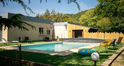 Villa montplaisir 180 mÂČ : jacuzzi, piscine, parc 2000 mÂČ