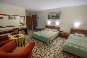 1 habitación, cuna de viaje, wifi y ropa de cama 