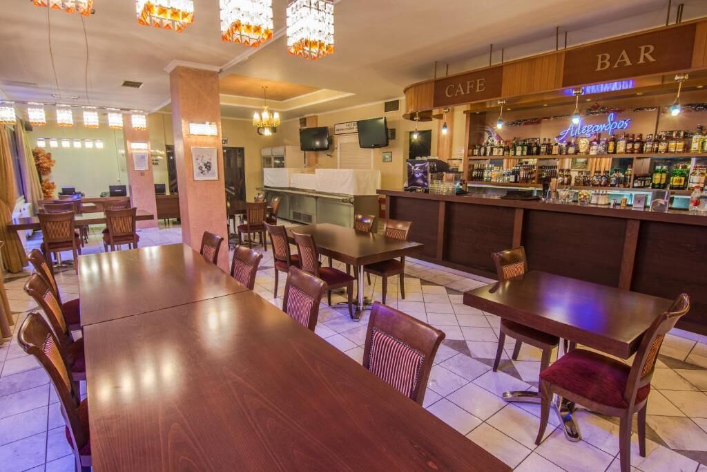 Bar (in der Unterkunft)