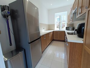 Private kitchen - RnB - Rural n Beautiful - The Spacious Coach House (Girvan)