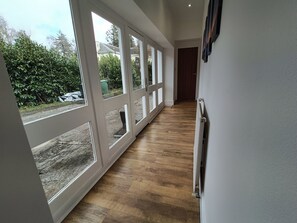 Interior - RnB - Rural n Beautiful - The Spacious Coach House (Girvan)