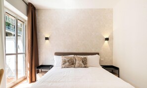 Habitación doble Deluxe | Tabla de planchar con plancha y wifi gratis 