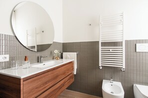 Căn hộ Deluxe | Phòng tắm