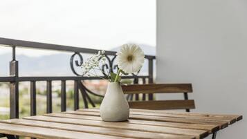 Deluxe-Apartment | Speisen im Freien