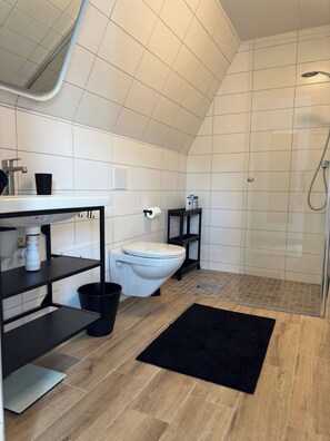 House, 2 Bedrooms, Patio, Garden View | Bathroom - Cozy A-frame Cottage Surrounded by a Magical Panorama, Incl Sauna (Kallinge)