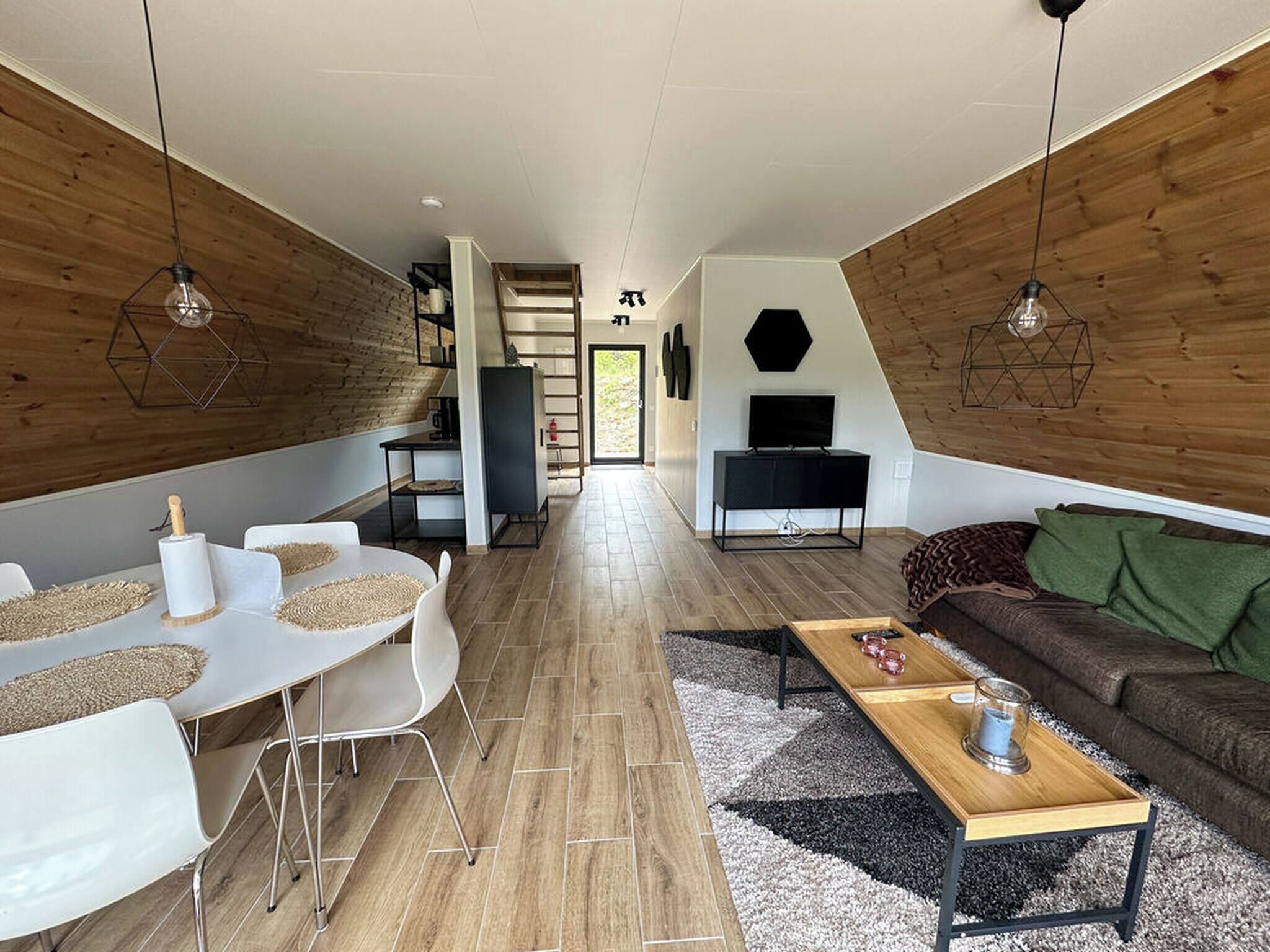 Casa, 2 habitaciones, balcón | Sala de estar