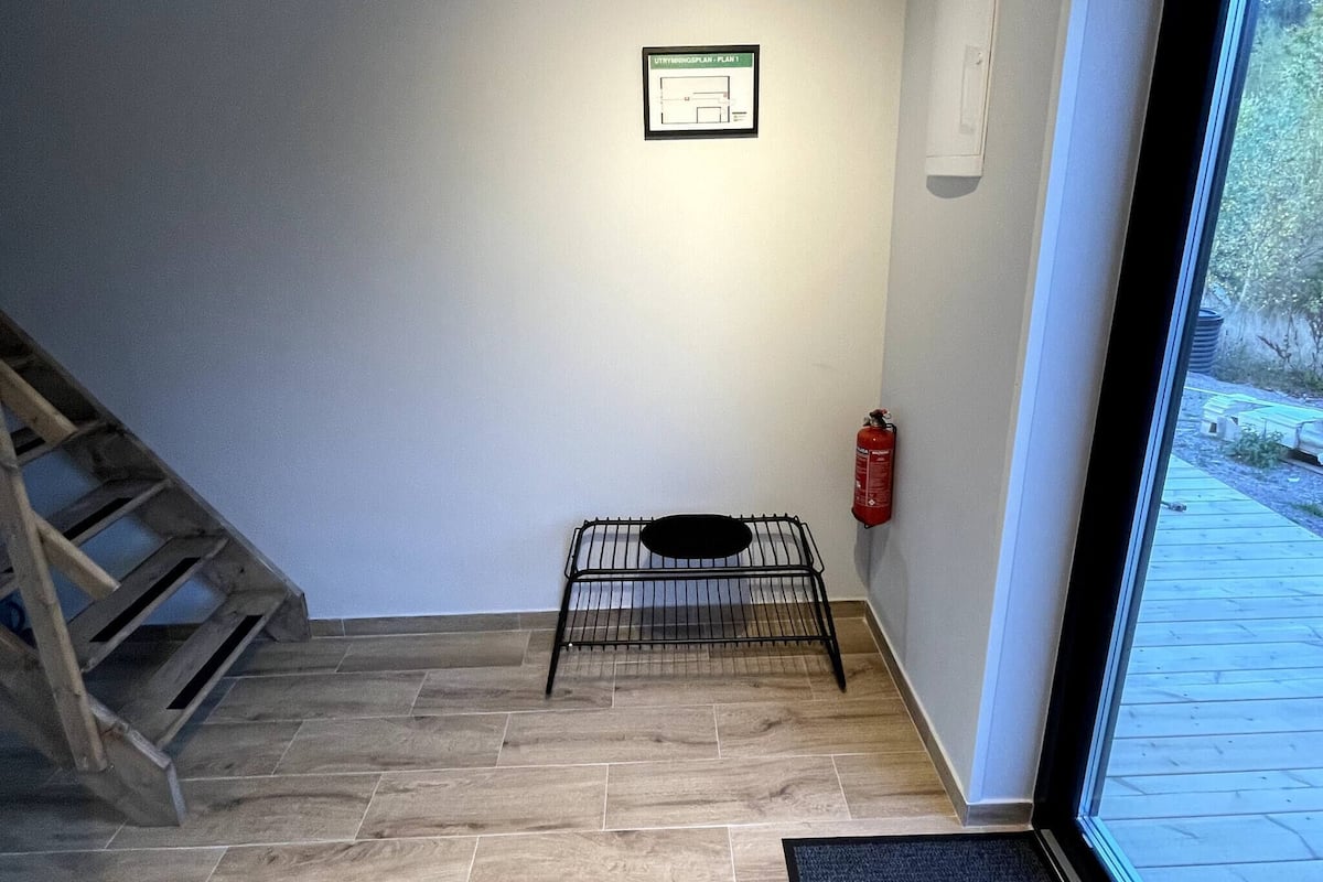 ハウス 2 ベッドルーム バルコニー | 廊下