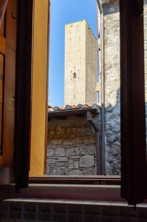 Suite, vistas a la ciudad | Interior