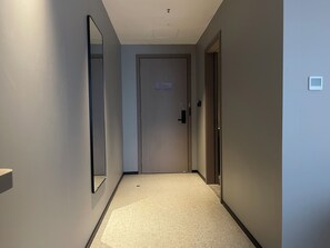 Luxury Double Room, City View | Interior - Borrman Hotel Foshan Nanhai Junya Plaza (Foshan)