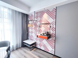 Business Twin Room, City View | Interior - Borrman Hotel Foshan Nanhai Junya Plaza (Foshan)