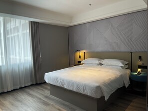 Luxury Suite, City View - Borrman Hotel Foshan Nanhai Junya Plaza (Foshan)