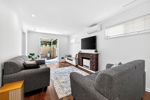 The Courtyard Nook – Cottesloe Stay – Relaxed coastal living