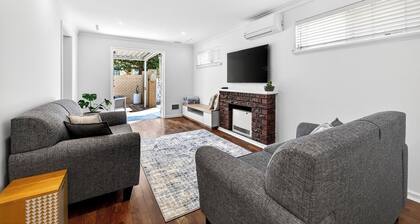 The Courtyard Nook – Cottesloe Stay – Relaxed coastal living