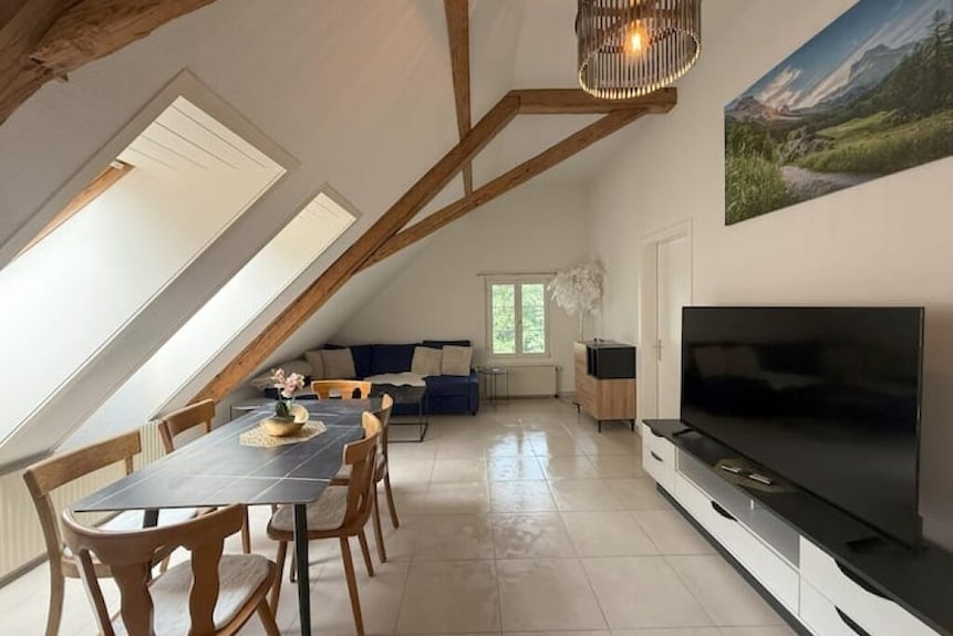 Loft Winterzeit Stilvoll Entspannen Nahe Interlaken & Skigebieten - Spiez