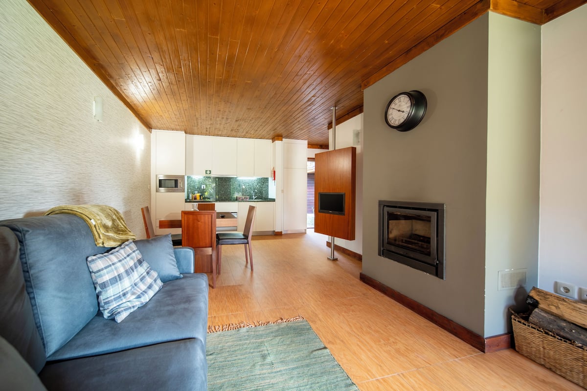 Family Villa, Garden View | Living area