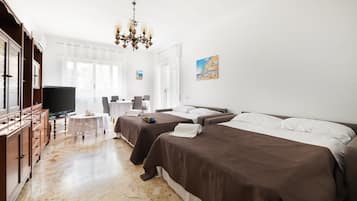 2 quartos, ferros/tábuas de passar roupa, Wi-Fi, roupa de cama