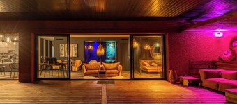 Villa Lâo: 220m² with a swimming pool, sauna and panoramic views of Lake Salagou