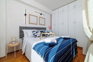 1 bedroom, free WiFi, bed sheets - Charming studio with sea view in Novi Vinodolski (Novi Vinodolski)