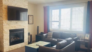 TV connectée, cheminée