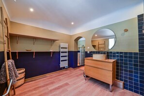Interior - Les Terrasses – Villa with Pool in a Peaceful Setting (Vidauban)