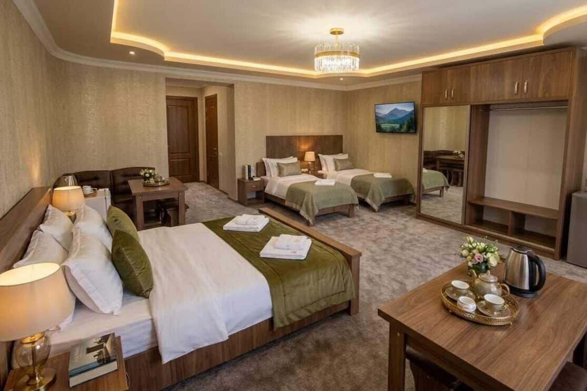 Chambre Quadruple Confort | Wi-Fi gratuit